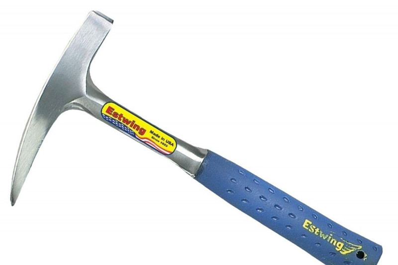 Estwing 14oz Rock Pick & Sheath by Southtile Ltd 