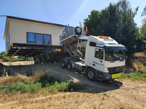 Otago Polytechnic transportable home being relocated in the South Island
