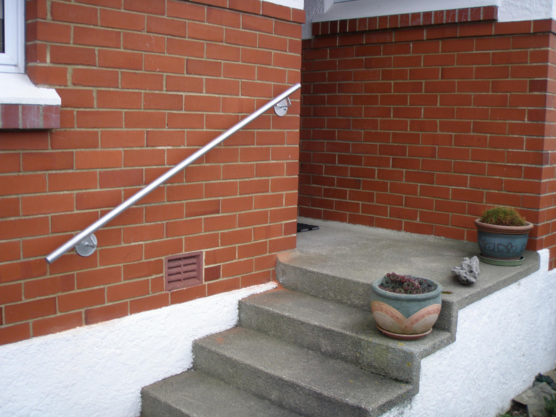 Galvanised pipe handrail by Otago Engineering