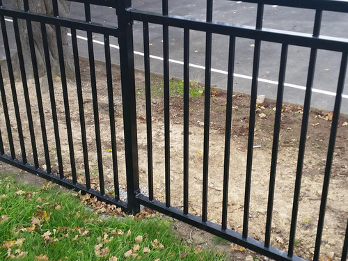 Fence on uneven ground