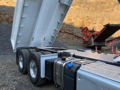 Volvo FM500 Hardox Tipper (3)