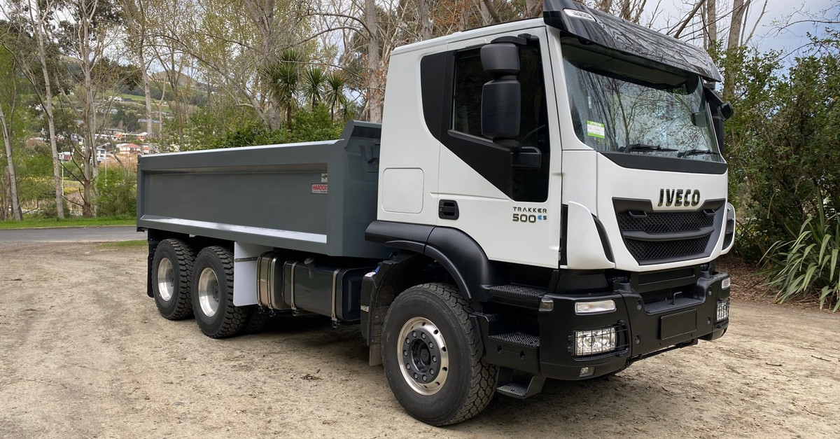 Iveco Trakker 500 Hardox Tipper (6)