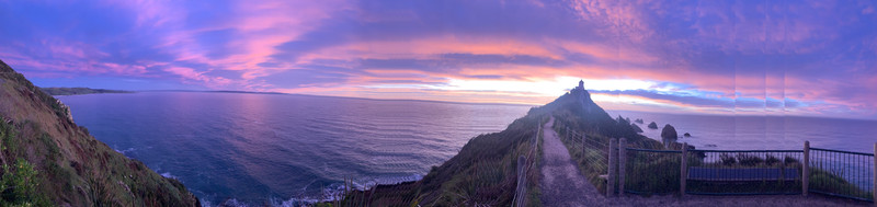 Sunrise Nugget Point Lighthouse, Kaka Point New Zealand