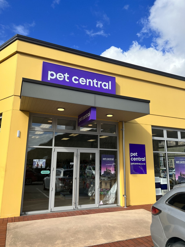 Pet Central shopfront Queenstown