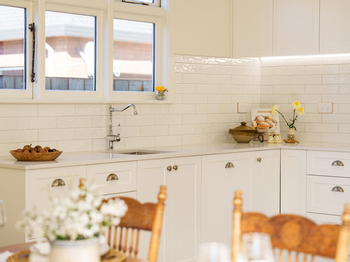Villa kitchen repaint