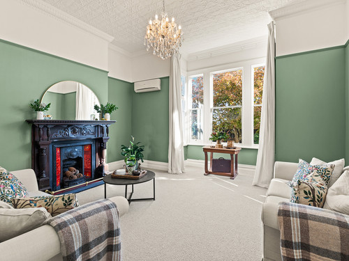 Villa lounge repaint