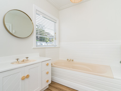 Bathroom repaint