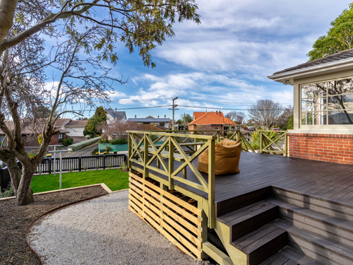 Deck repaint Dunedin