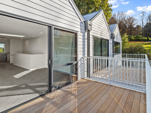 Exterior Build
