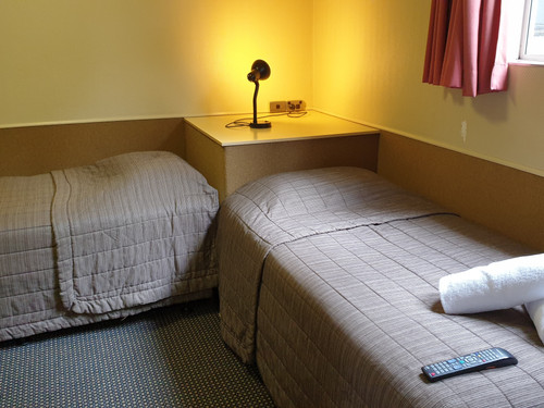 97 Motel Moray two bedroom sleeps 4