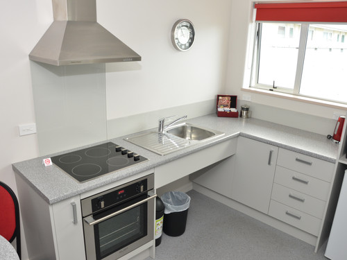 Fully accessible kitchen unit 