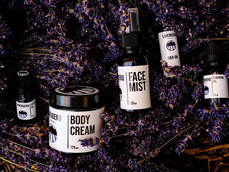 Lavender Row product photography by Turboweb Lavender Row product photography by Turboweb