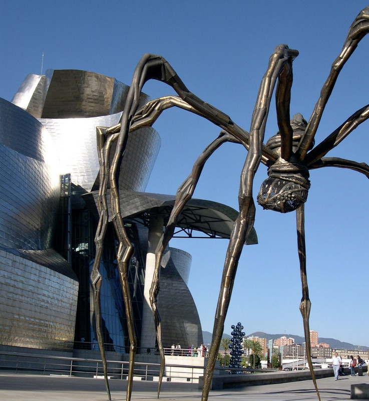 Basque Pyrenees walk - Guggenheim Museum, Bilbao