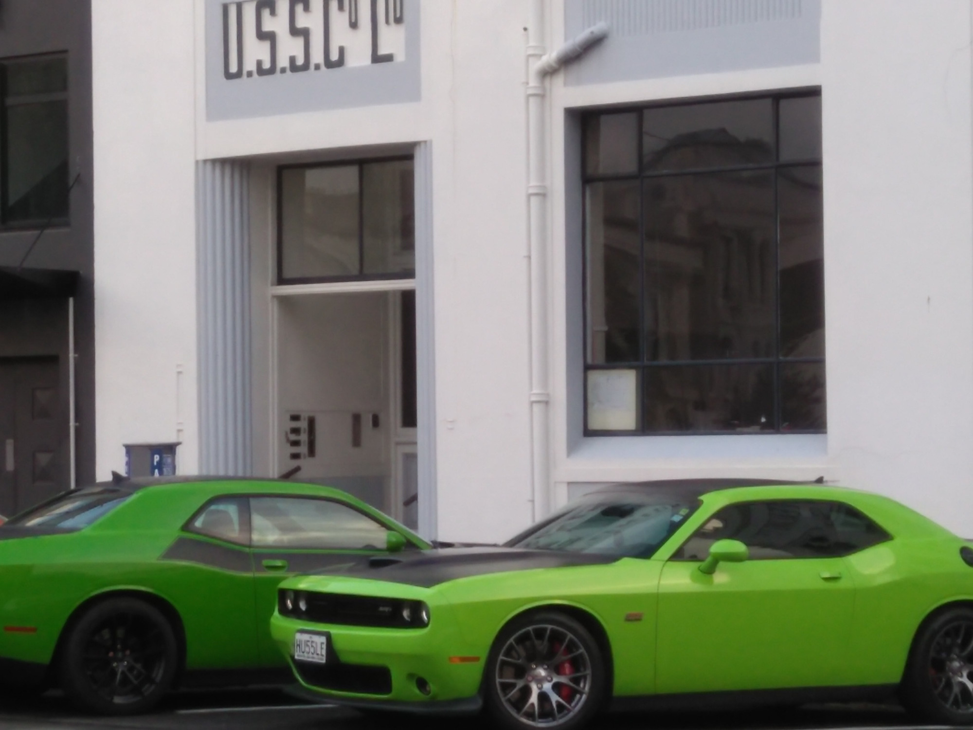Muscle cars, Water Street..