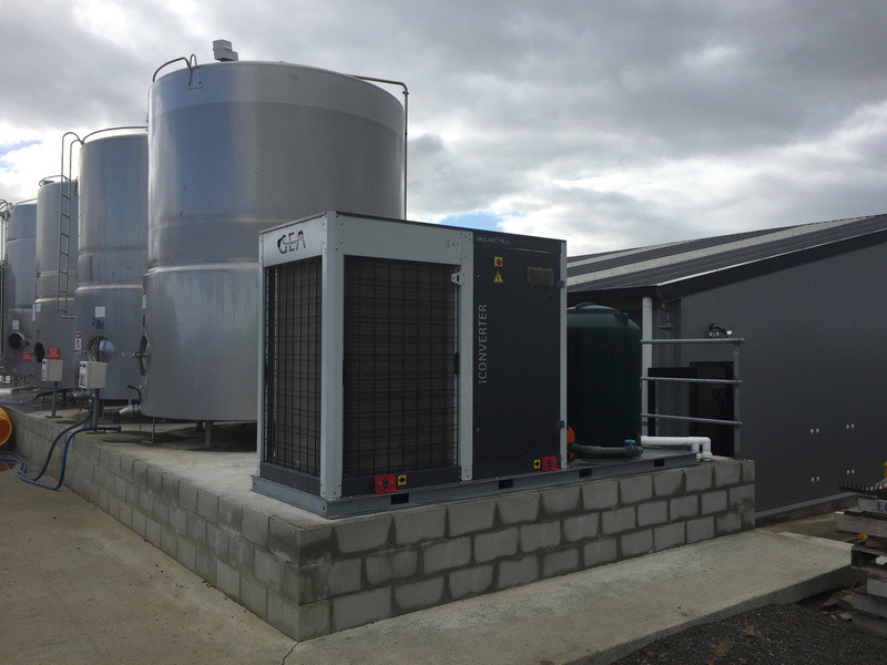 Snap chiller unit installed by Nind Dairy Services helps meet milk cooling regulations