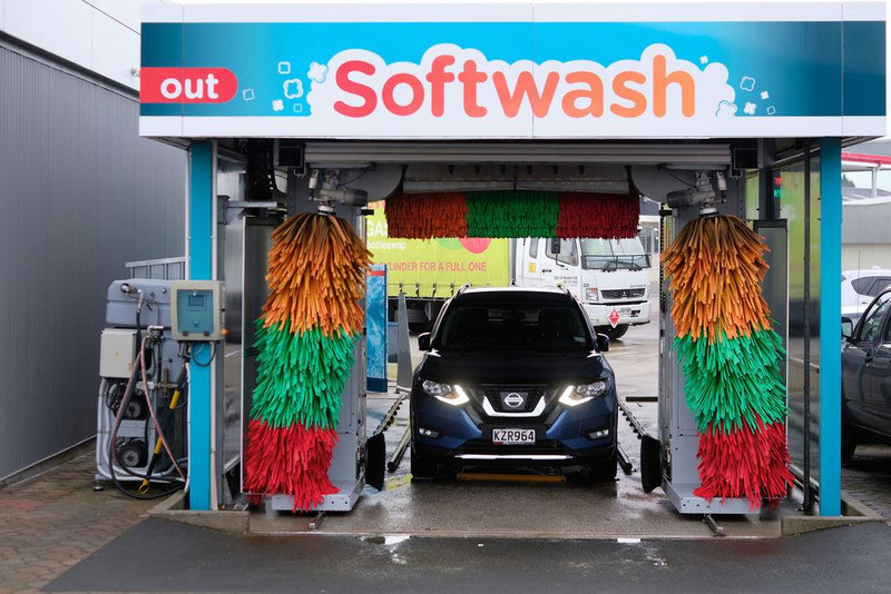 The car wash at Balclutha Caltex