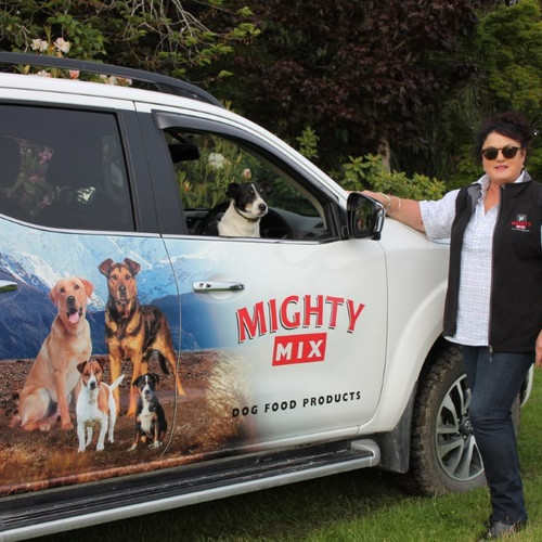 Mighty Mix Dog Food Franchisees Get Mighty Mix Dog Food delivered to