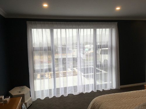 Sheer with Blockout Roller Blind Up
