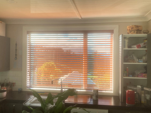 Timber Venetain Blind