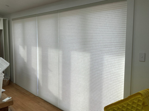 Light Filtering Motorised 