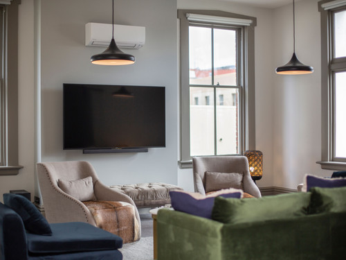 Relax and unwind at The Burlington a secure apartment in the heart of Dunedin