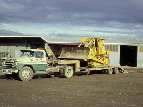 1964 International ABD182- With tandem axle lowbed - Southern Transport 