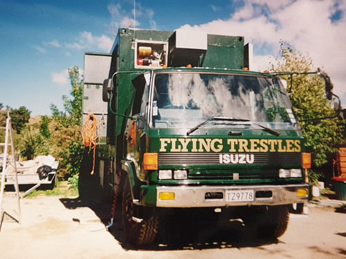 Mobile kitchen unit