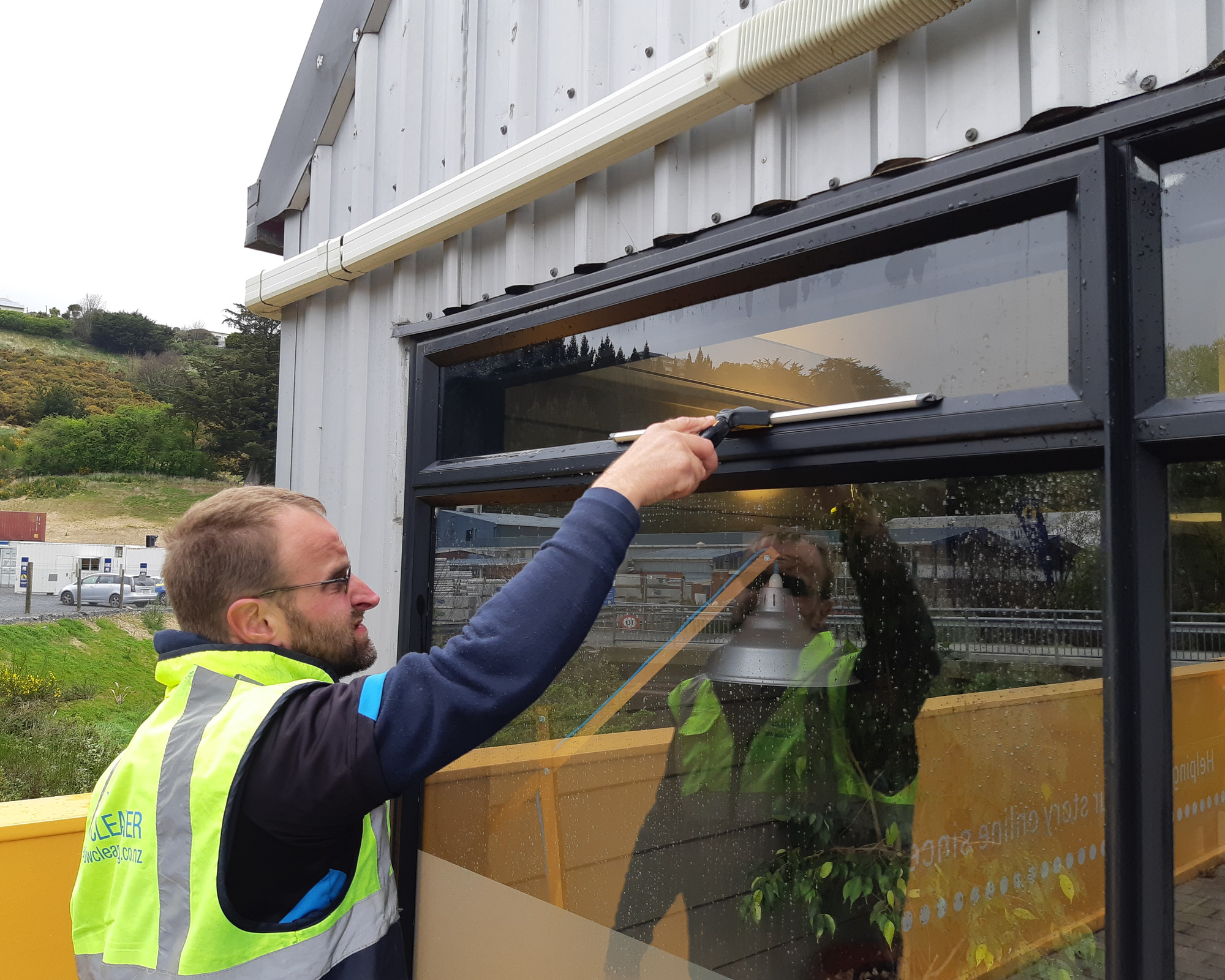 Artisan Window Cleaning Domestic and Commercial Dunedin and Mosgiel