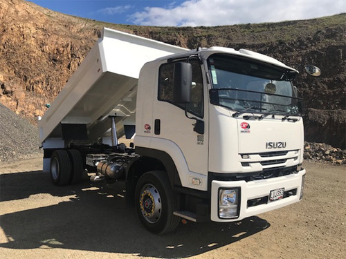 4x2- 7 to 8 Tonne tippers