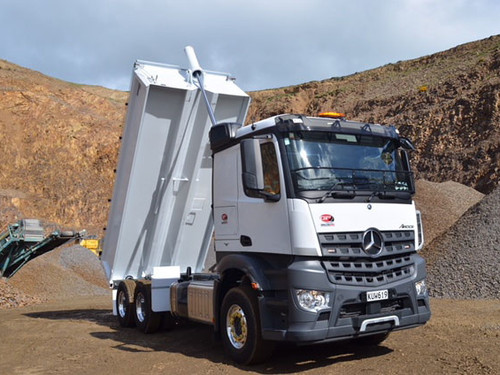 6x4 Tippers 460 Hp to 580 Hp